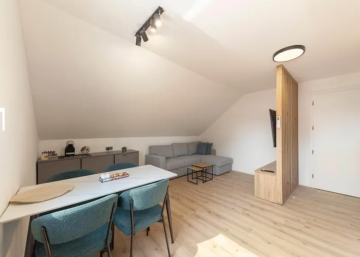 アパート Yellow And リュブリャナ